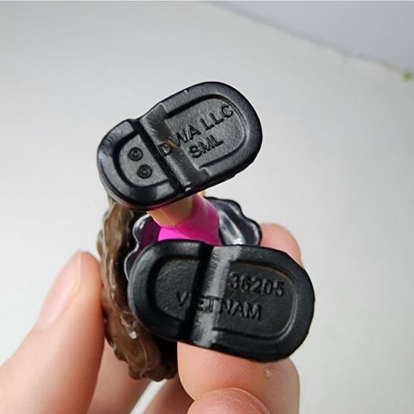 3" Super Mario Bros. action figure LUIGI plumber with movable arms legs BK '08 - Picture 5 of 5